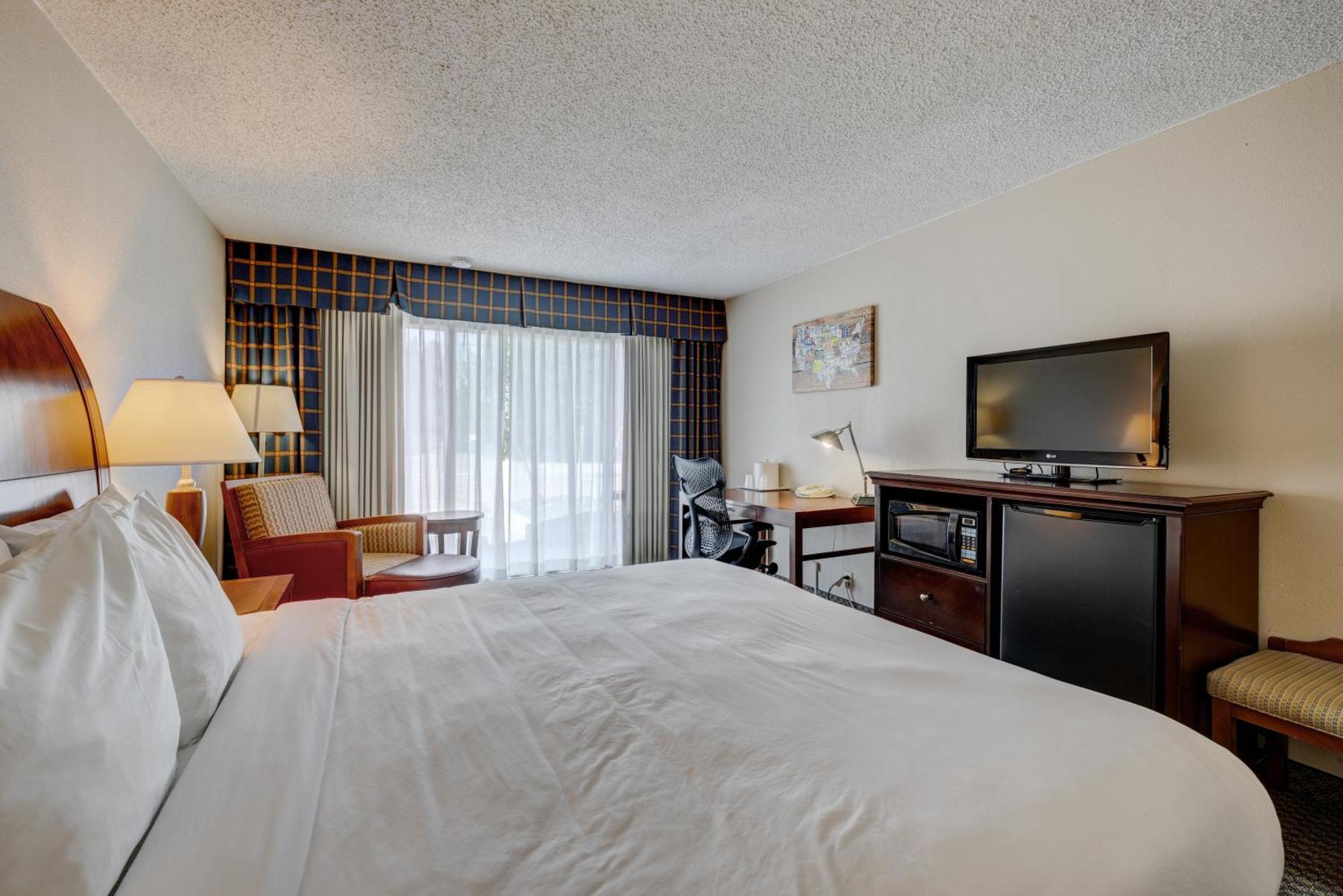 Riverside Hotel Каспер Экстерьер фото